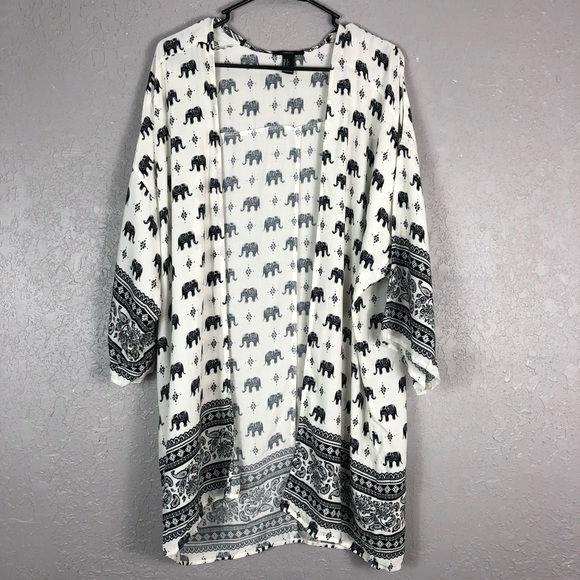 Forever 21 Tops - Forever 21 elephant print kimono